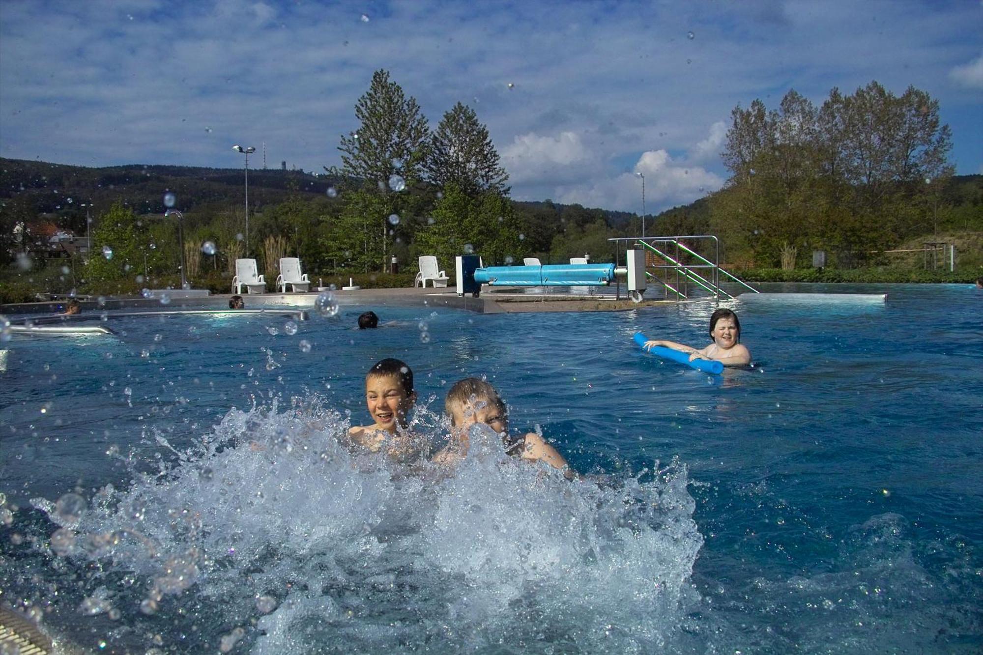 Ferienhaeuser Hohe Klinge Brotterode Buitenkant foto